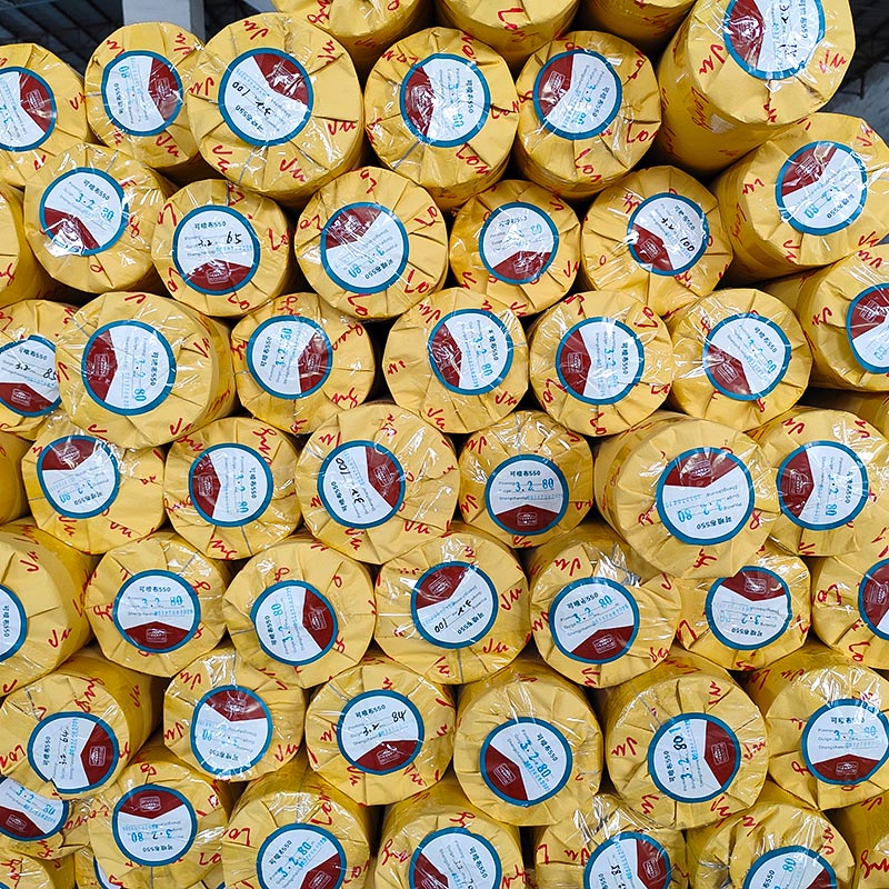 550 Banner flexibil iluminat frontal pentru exterior